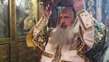 Η εορτή της Σταυροπροσκυνήσεως στον Ιερό Βυζαντινό Ναό Κοιμήσεως της Θεοτόκου Καλαμπάκας.  